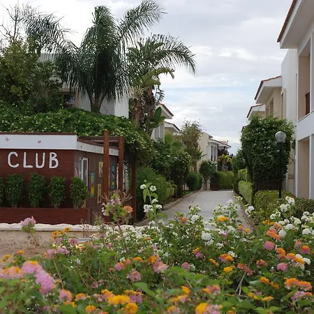Aktea Village