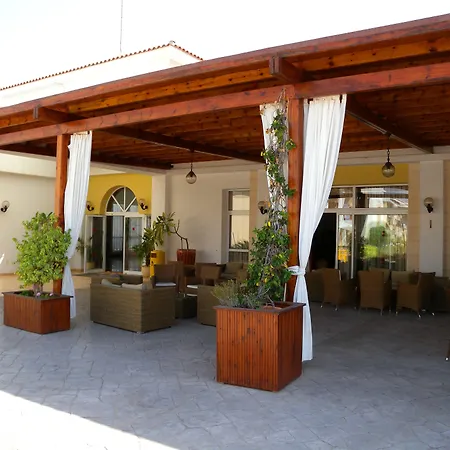 Aktea Village リゾート 4*