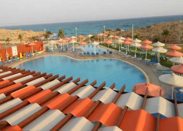 Курортный комплекс Aktea Village Айя-Напа