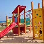 Θέρετρο Aktea Village 4*