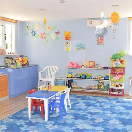 Aktea Village 아이아 나파